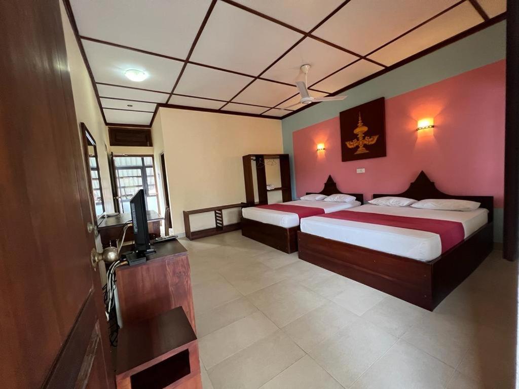 The Triangle Hotel Anuradhapura Bilik gambar