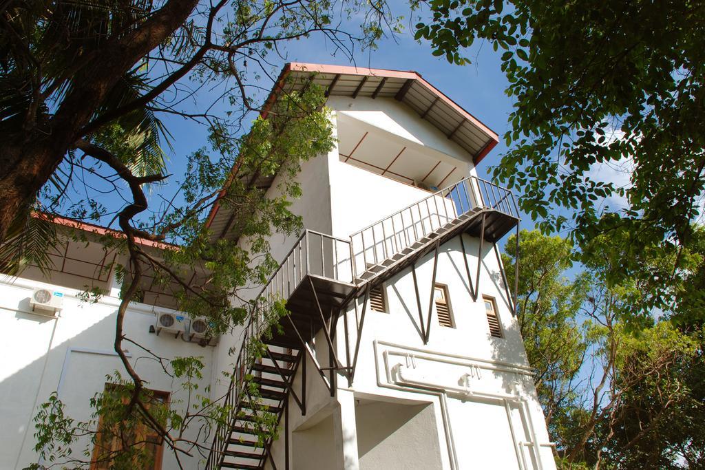 The Triangle Hotel Anuradhapura Luaran gambar